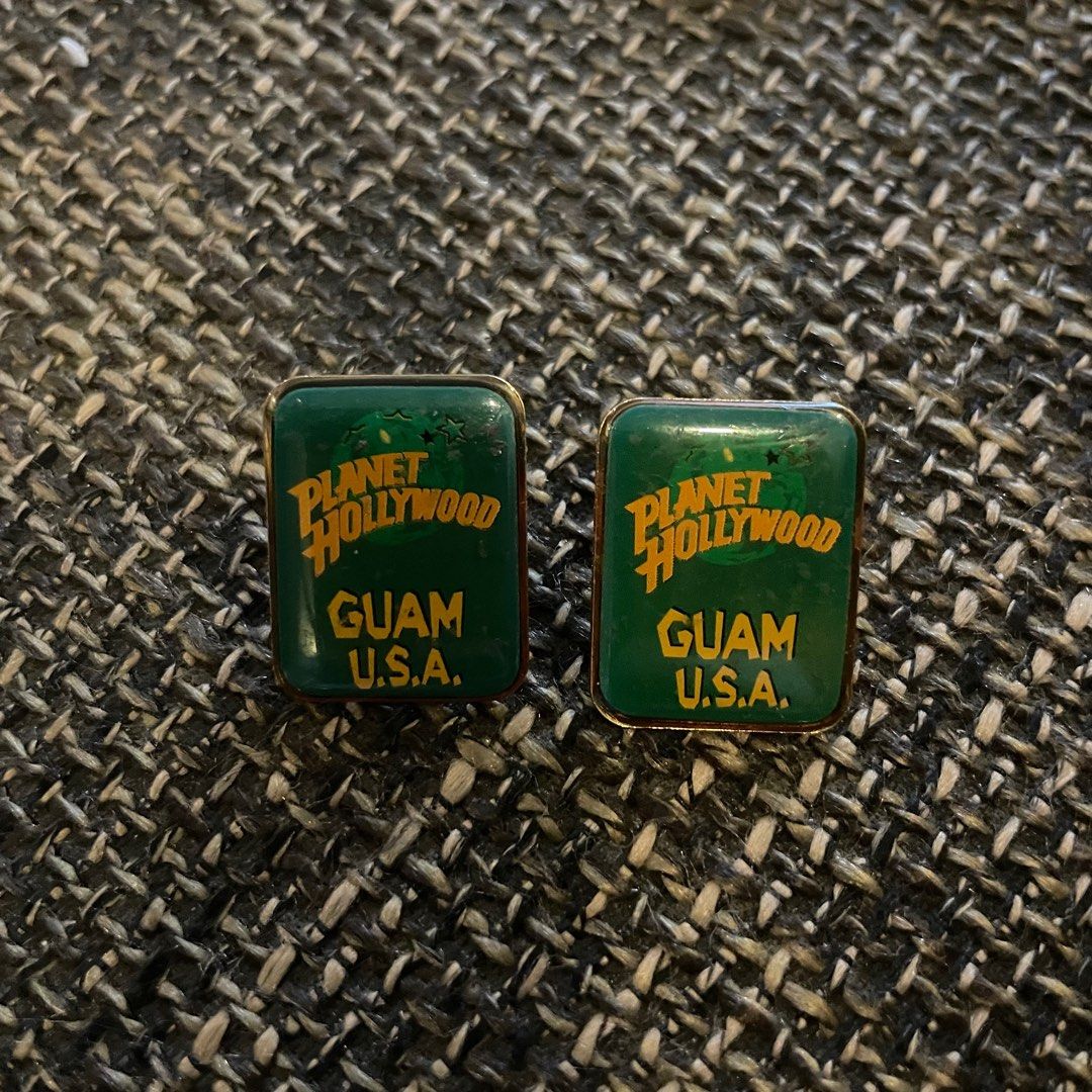 Vintage Planet Hollywood Pin (Category: Vintage Collectibles) located in Binan City. Submitted by thriftwavesph (Listing ID 1349500641, Image 1). Description: needs cleaning due to storage. set of 2.