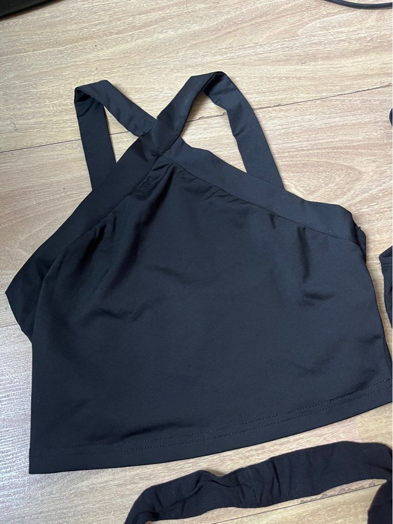 4 Sexy Black Tops Backless, Leather, Cropped (Category: Sleeveless) located in Pasig City. Submitted by declutterwithh (Listing ID 1349620081, Image 2). Description: RFS: Decluttering Get 4 for only 500! Used only 1-3x each Halter, Cropped, Backless, Leather Top Fits S-M.