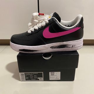 (Category: ) located in . Submitted by sneakykicks (Listing ID 1349688869, Image 1). Description: .