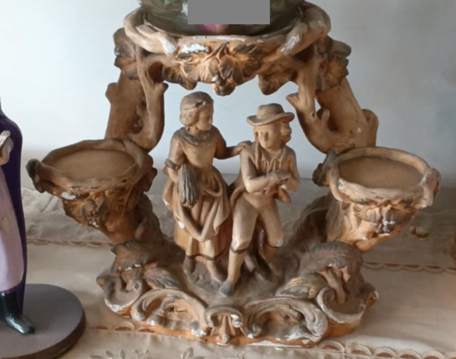 *NEGOTIABLE* Vintage Decor Children (Category: Other Home Decor) located in Paranaque City. Submitted by niustar (Listing ID 1349639070, Image 1). Description: Antique Decor Children DEAL METHOD: Pick-Up On Site (Helper Needed & Shoulder by Buyer) *DETAILED SHOTS OF THE ITEM CAN BE REQUEST*.
