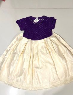(Category: ) located in . Submitted by Sally_12 (Listing ID 1349744325, Image 1). Description: .