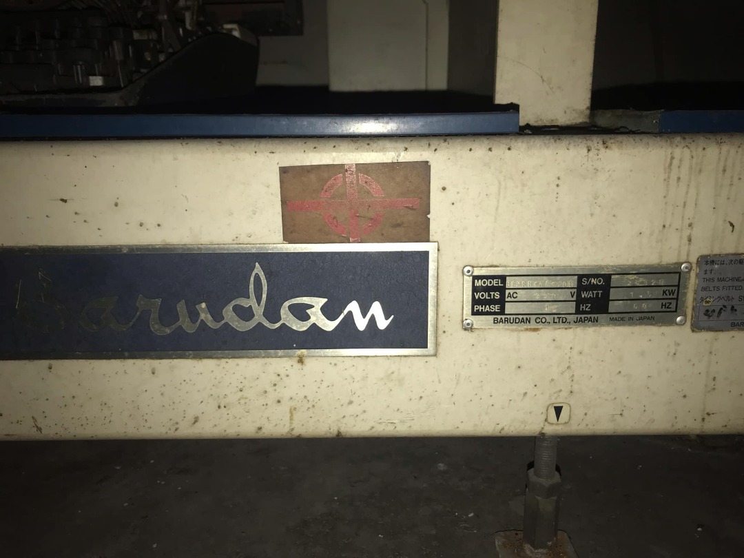 Burda machine BENSH-YN-20T, Commercial & Industrial, Industrial ...