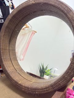 (Category: ) located in . Submitted by MalaiuThriftStore (Listing ID 1349627455, Image 1). Description: .
