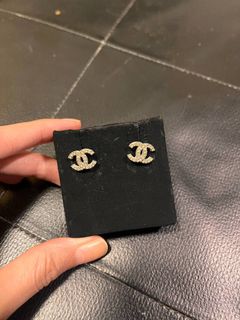 (Category: ) located in . Submitted by jlimlim (Listing ID 1349720683, Image 1). Description: .