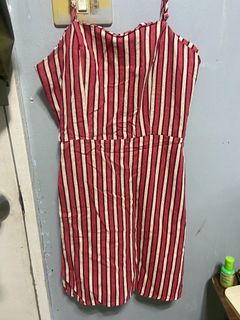 (Category: ) located in . Submitted by dmprelovedclothes (Listing ID 1349650732, Image 1). Description: .