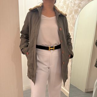 (Category: ) located in . Submitted by glam4less (Listing ID 1349725557, Image 1). Description: .