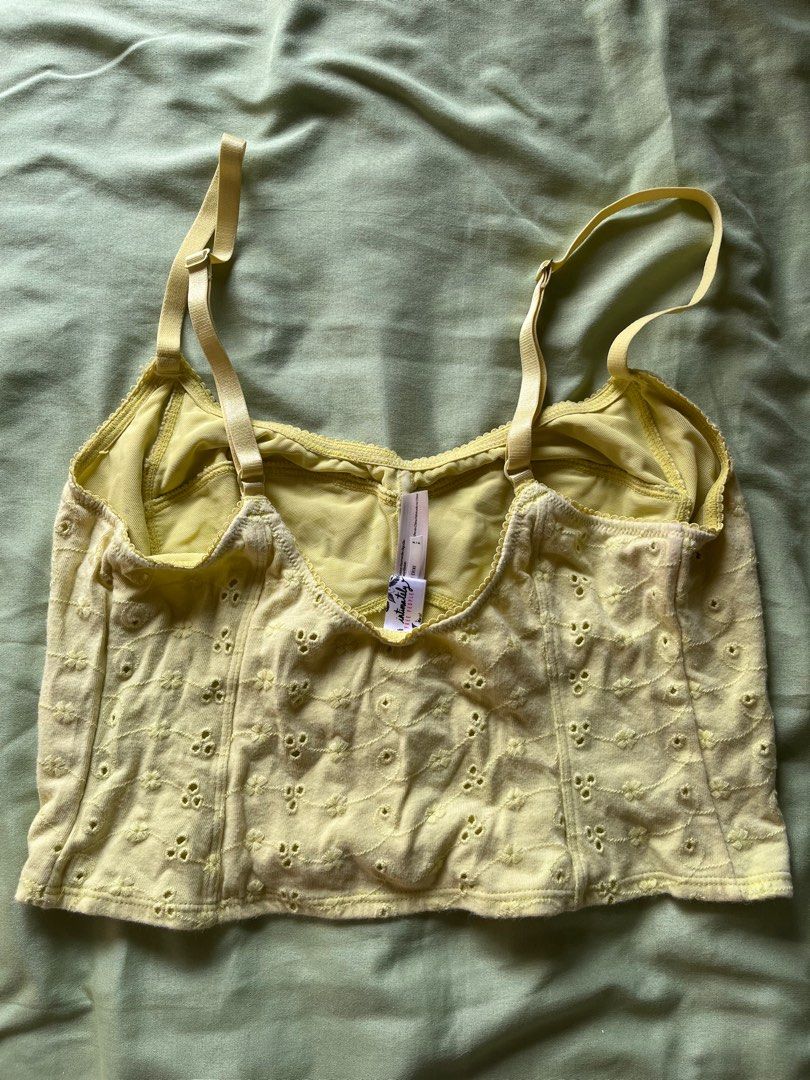 Green Bustier Top (Category: Others Tops) located in Makati City. Submitted by everything_below300 (Listing ID 1349646086, Image 2). Description: Get this super cute green eyelet bustier top from Free People! Fits Small to Medium Buy one or more items to get P50 off. SF to be paid by buyer. .
