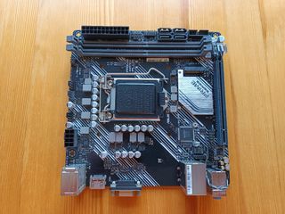 （分類：）位於 。 由 ahc_1021 提交（商品編號 1343943968，圖片 1）。簡介： 。