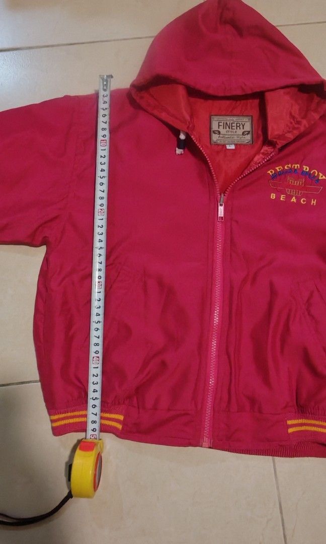 Jacket (Category: Babies & Kids Fashion) located in Singapore. Submitted by SKYdoraemon (Listing ID 1349601956, Image 3). Description: Lightly used jacket. Size L..