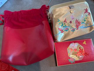 （分類：）位於 。 由 superkatkat 提交（商品編號 1349607124，圖片 1）。簡介： 。