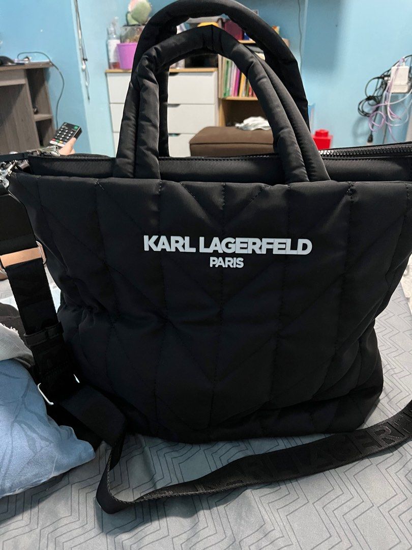 Karl Lagerfeld (Category: Shoulder Bags) located in Angono. Submitted by buditha (Listing ID 1349612604, Image 1). Description: Large size.