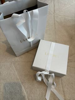 （分類：）位於 。 由 thea.kiki.521 提交（商品編號 1349599945，圖片 1）。簡介： 。