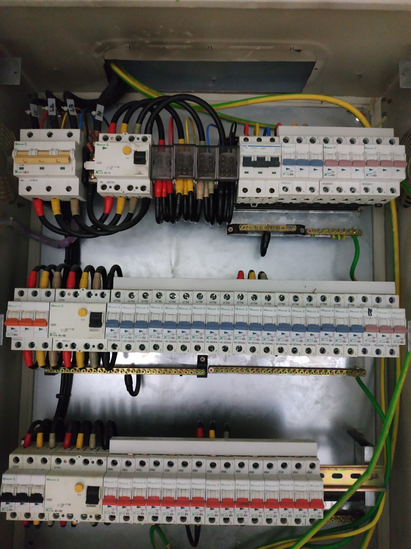 (Category: ) located in . Submitted by directsgelectrical (Listing ID 1349661080, Image 1). Description: .