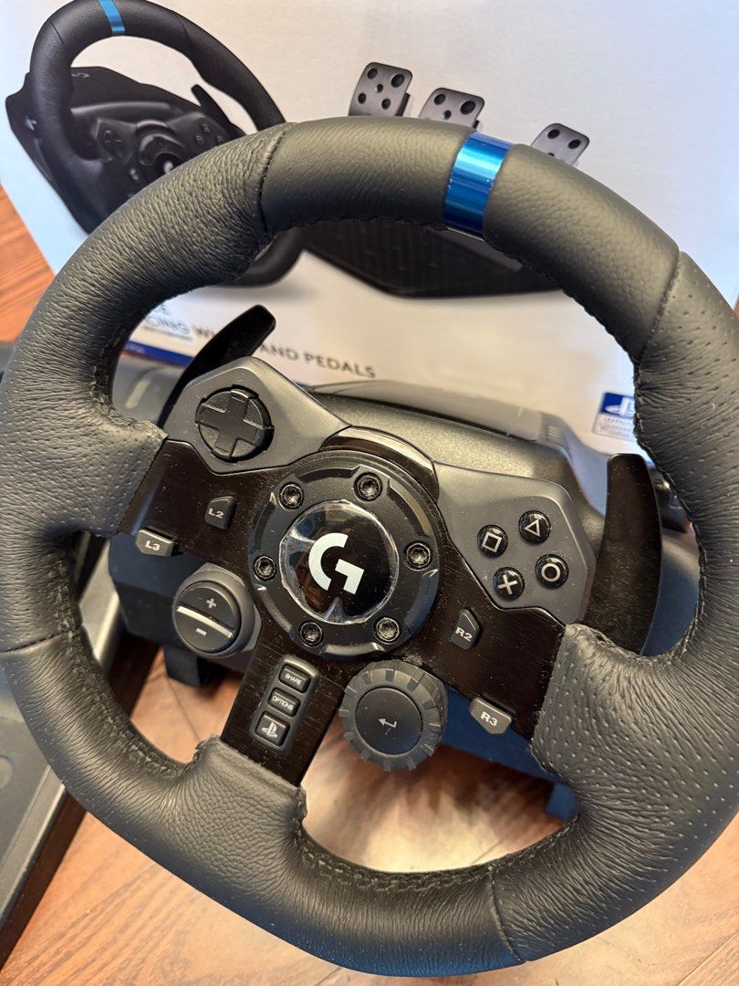 Logitech G923 賽車軚盤 有盒 少玩 （分類：PlayStation）位於 Hong Kong。 由 qwe528528 提交（商品編號 1349604341，圖片 2）。簡介： 近全新 好小玩 加$80 送到你屋企樓下。