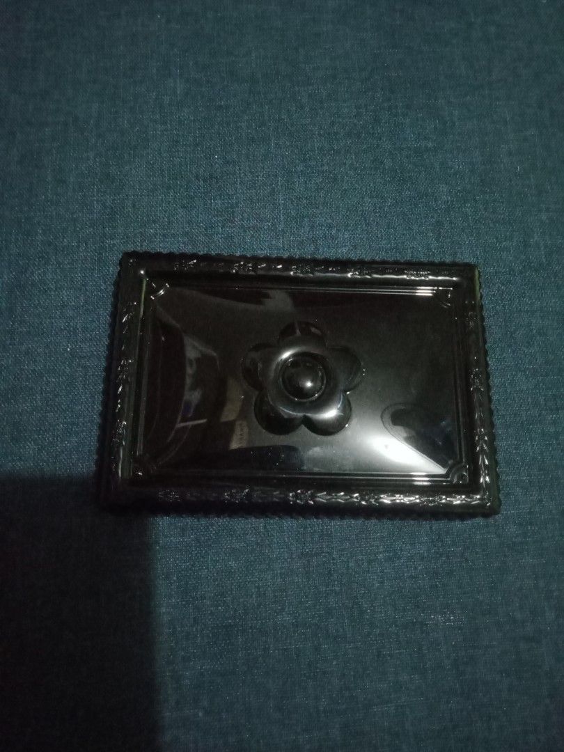 Mary Quant Eye Shadow Pallet of 4 *** (Category: Makeup) located in San Marcelino. Submitted by tatac1vs (Listing ID 1349617102, Image 1). Description: .