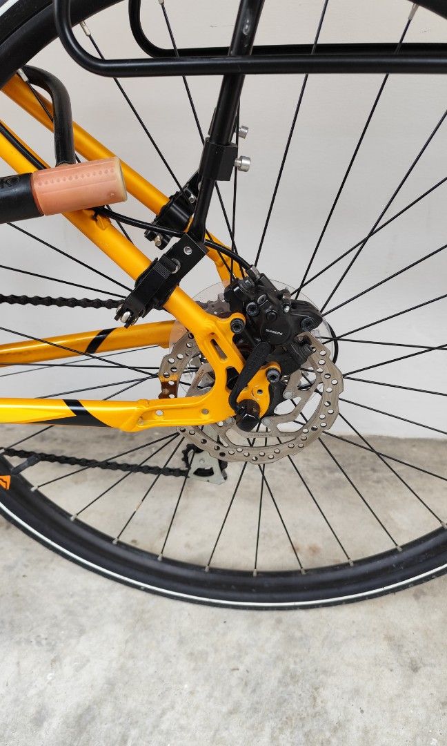 MERIDA (Category: Bicycles) located in Singapore. Submitted by okkarpyaep16132 (Listing ID 1349641815, Image 4). Description: MERIDA CROSSWAY 20.
