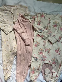 (Category: ) located in . Submitted by aylatipreloved (Listing ID 1349676200, Image 1). Description: .