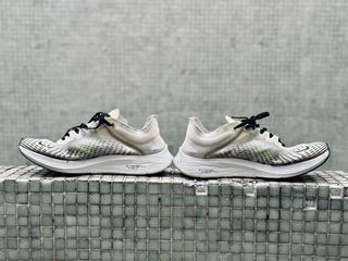 （分類：）位於 。 由 cheriechechelam 提交（商品編號 1349599548，圖片 1）。簡介： 。