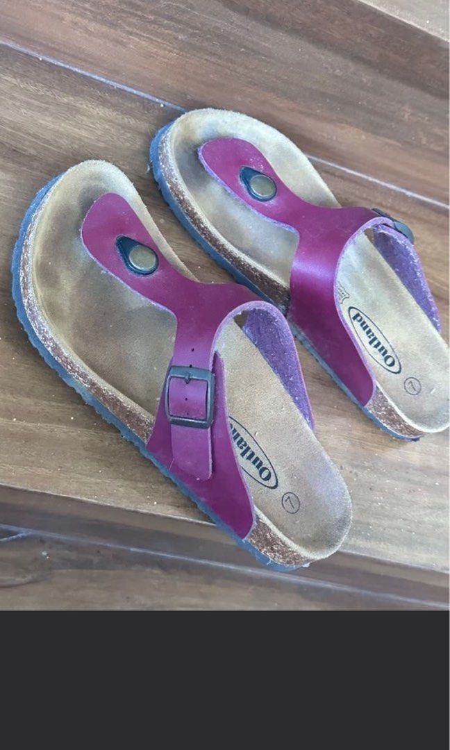 Outland Memphis Women's (Category: Flats & Sandals) located in Tacloban City. Submitted by preluvdby_e (Listing ID 1349707065, Image 2). Description: .