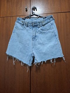 (Category: ) located in . Submitted by saaa_ (Listing ID 1349714806, Image 1). Description: .