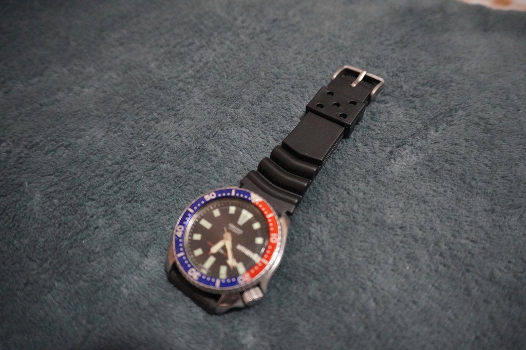 SEIKO AUTOMATIC DIVERS 150M (6303-7290) (Category: Men's Watches) located in Taguig. Submitted by gracie_items (Listing ID 1349723402, Image 3). Description: .