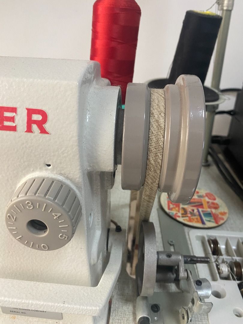 Singer Sewing Machine 131C-20C, TV & Home Appliances, Other Home ...