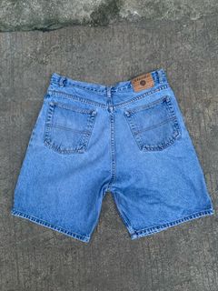 (Category: ) located in . Submitted by zcjayyythrift (Listing ID 1349674257, Image 1). Description: .
