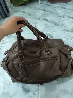 (Kategori: ) berada di . Dikirim oleh ritazahara15485 (ID iklan 1349562726, Gambar 1). Deskripsi: .