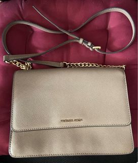 (Kategori: ) berada di . Dikirim oleh elsar1206 (ID iklan 1349685872, Gambar 1). Deskripsi: .