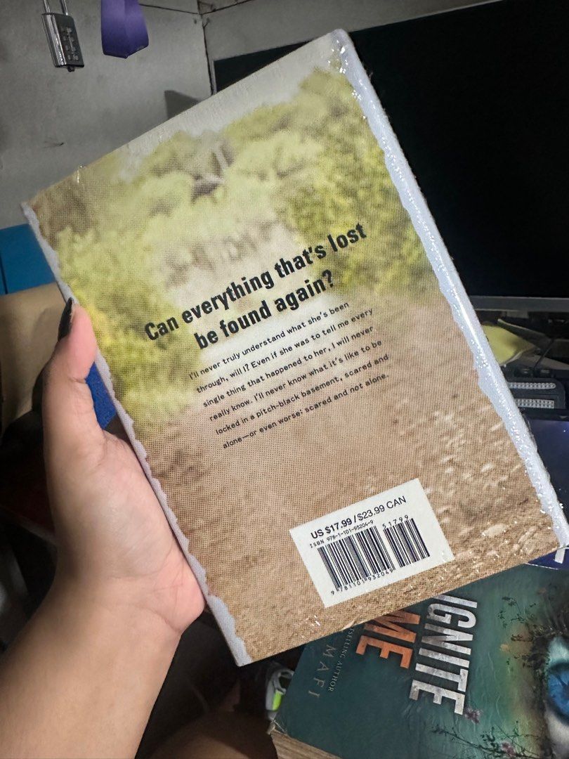 The Lost and the Found (Category: Storybooks) located in Las Pinas. Submitted by nnmr04 (Listing ID 1349707975, Image 2). Description: The Lost and The Found by Cat Clarke - Brandnew - Sealed Rfs. Need room for new books.