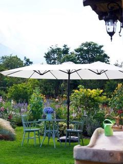 Umbrella tent