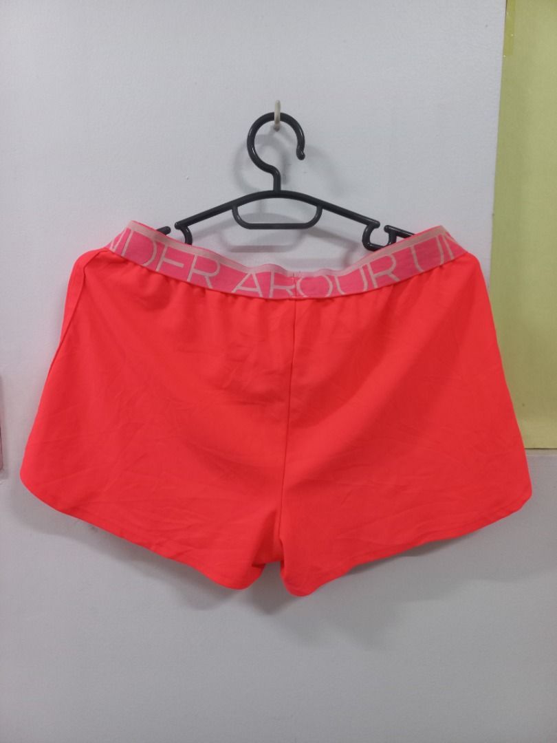 Under Armour Short (Category: Activewear) located in Quezon City. Submitted by revivingstuff (Listing ID 1349664368, Image 2). Description: .