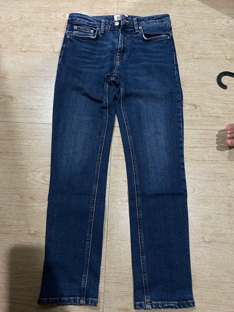Zara TRF Jeans (Category: Jeans) located in Quezon City. Submitted by maracles (Listing ID 1349638007, Image 1). Description: Zara TRF Jeans Condition - good as new SF c/o buyer .