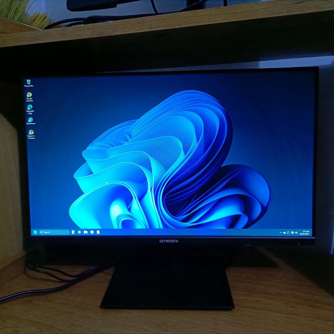 24" Computer Monitor Skyworth (Category: Monitor Screens) located in Manila. Submitted by zdb1applie76072 (Listing ID 1349814831, Image 1). Description: SKYWORTH 24B1 23.8" FHD LED MONITOR (VGA, HDMI) Model : Skyworth 24B1 23.8 inches VA Refresh Rate : 75Hz Screen Type : LED Screen Resolution : 1920×1080 Screen Size : 23.8 inches Specification: - 23.8-inch Full HD (1920x1080) LED backlight display with VA 178° wide viewing angle panel - Up to 75H