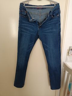 (Category: ) located in . Submitted by ralphbellapreloved (Listing ID 1349825266, Image 1). Description: .