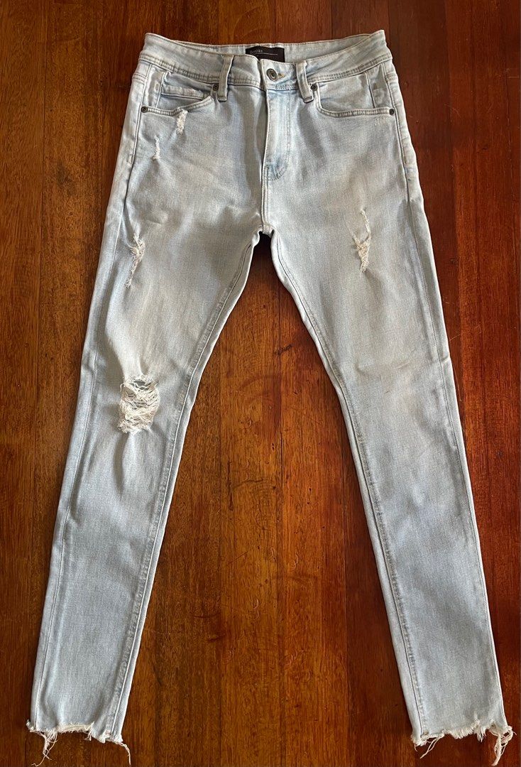 Bershka super skinny jeans (Category: Jeans) located in Paranaque City. Submitted by keithsj22 (Listing ID 1349817014, Image 1). Description: Bershka super skinny - light jeans Size: 29 Really nice washed color on it Used a few times only - in very good condition PM for more pics and details .