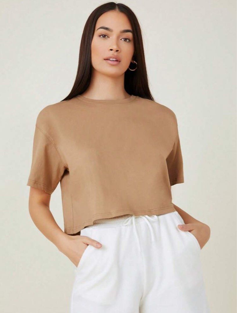 Brown Crop Top (Category: Shirts) located in Quezon City. Submitted by goodstuffph (Listing ID 1349783195, Image 3). Description: • good condition • 100% cotton • ₱248 original price in Shein.