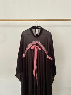 (Category: ) located in . Submitted by preloved_couture (Listing ID 1349912415, Image 1). Description: .