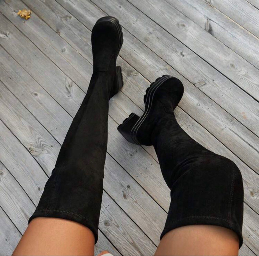 Concert Platform Shoes Boots (Category: Boots) located in Masinloc. Submitted by em1997 (Listing ID 1349807915, Image 3). Description: OG PRICE: ₱1.6k+ size: 37 (US 6.5-7).