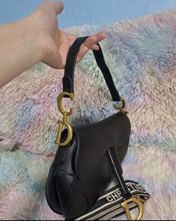 (Category: ) located in . Submitted by cskyyyy (Listing ID 1349892198, Image 1). Description: .