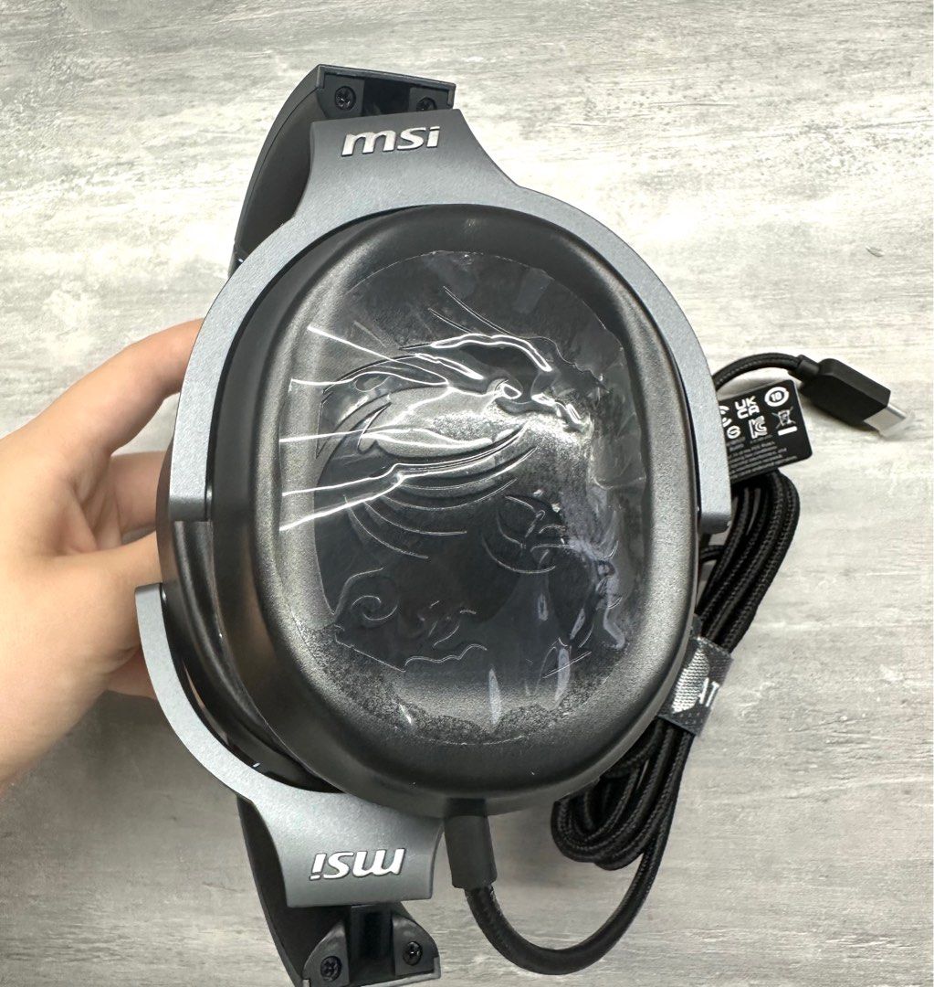 Headset (Category: Headphones & Headsets) located in Singapore. Submitted by chipopopo (Listing ID 1349797846, Image 5). Description: New, never used before. Box has some stains from cleaning sprays, headset inside seems to be in mint condition. Type C cable.