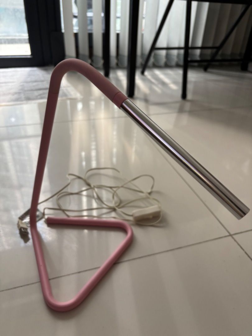 LED work lamp (Category: Lighting) located in Taguig. Submitted by vibechic_thriftstore (Listing ID 1349853661, Image 2). Description: Doing a spring cleaning since CNY is getting near. This is lamp is well used and is taken care of. Perfect for your home studying or home office..