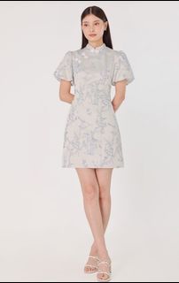 (Category: ) located in . Submitted by lilacwardrobe (Listing ID 1349770350, Image 1). Description: .