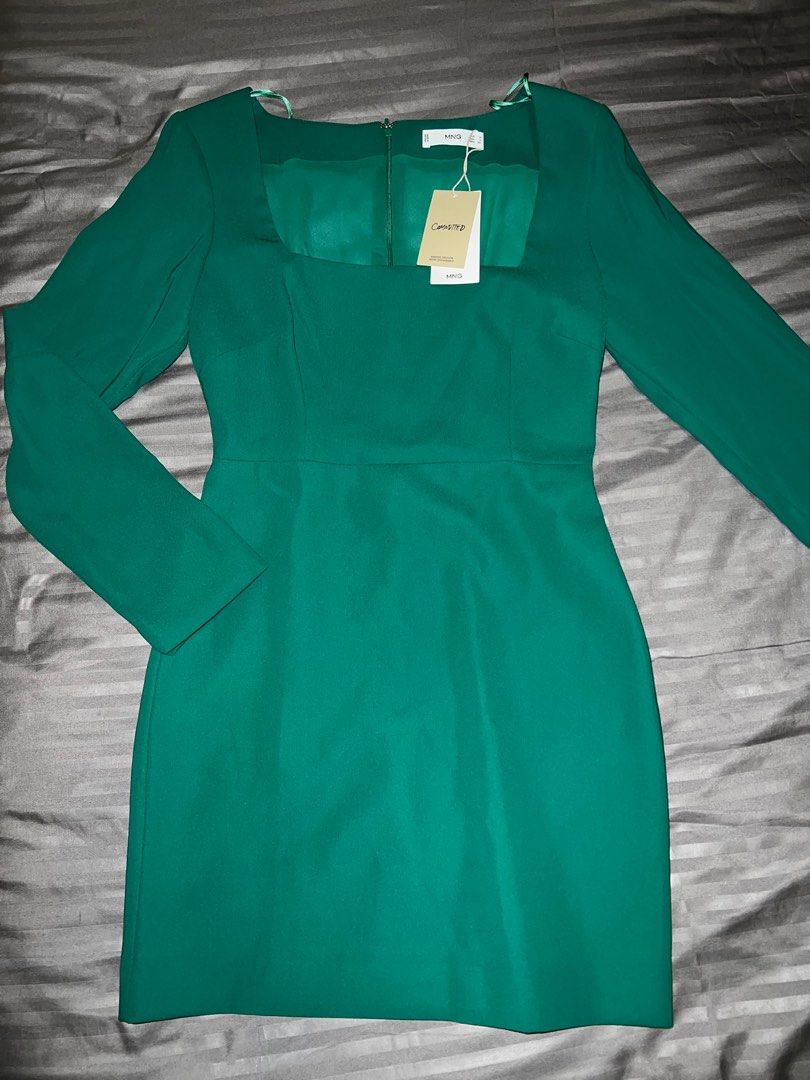 Mango Green Long-sleeve Dress (Category: Dresses) located in San Juan City. Submitted by mjgdeclutters (Listing ID 1349883371, Image 3). Description: pasalubong from US!.