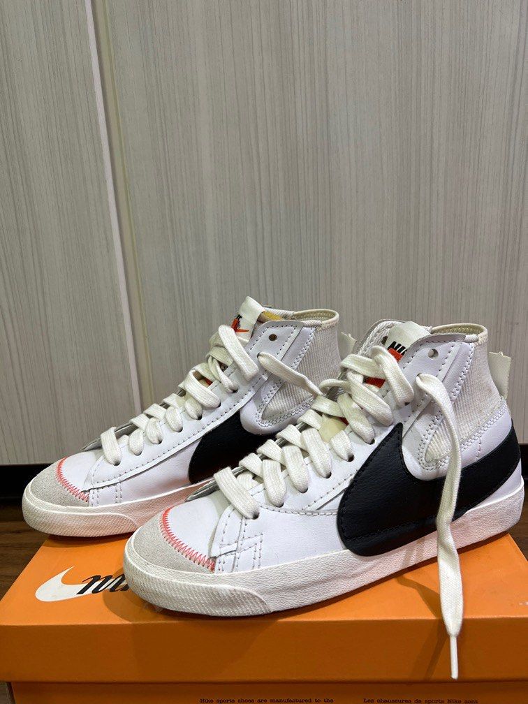 Nike Blazer Mid ‘77 Jumbo (Category: Sneakers) located in Quezon City. Submitted by jpy00 (Listing ID 1349884947, Image 3). Description: Nike Blazer Mid ‘77 Jumbo White/Black-White-Sail Size 9 Worn only once and just stored Just needs some cleaning .