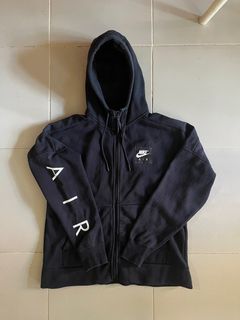 (Category: ) located in . Submitted by thriftteez0.2 (Listing ID 1349846180, Image 1). Description: .