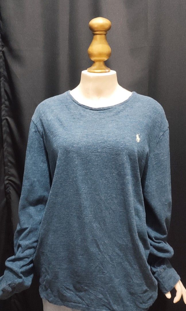 Polo Ralph Lauren Long Sleeves (Category: Tshirts & Polo Shirts ) located in Manila. Submitted by kenthrift2000 (Listing ID 1349862760, Image 1). Description: Polo Ralph Lauren Longsleeves 400 Freeship Stacruz Manila Loc No issue Color rate 9/10.