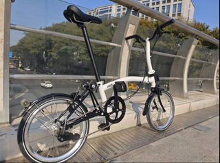 (Category: ) located in . Submitted by JazzBikeShop (Listing ID 1349847461, Image 1). Description: .