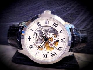 （分類：）位於 。 由 2handwatch 提交（商品編號 1349808230，圖片 1）。簡介： 。