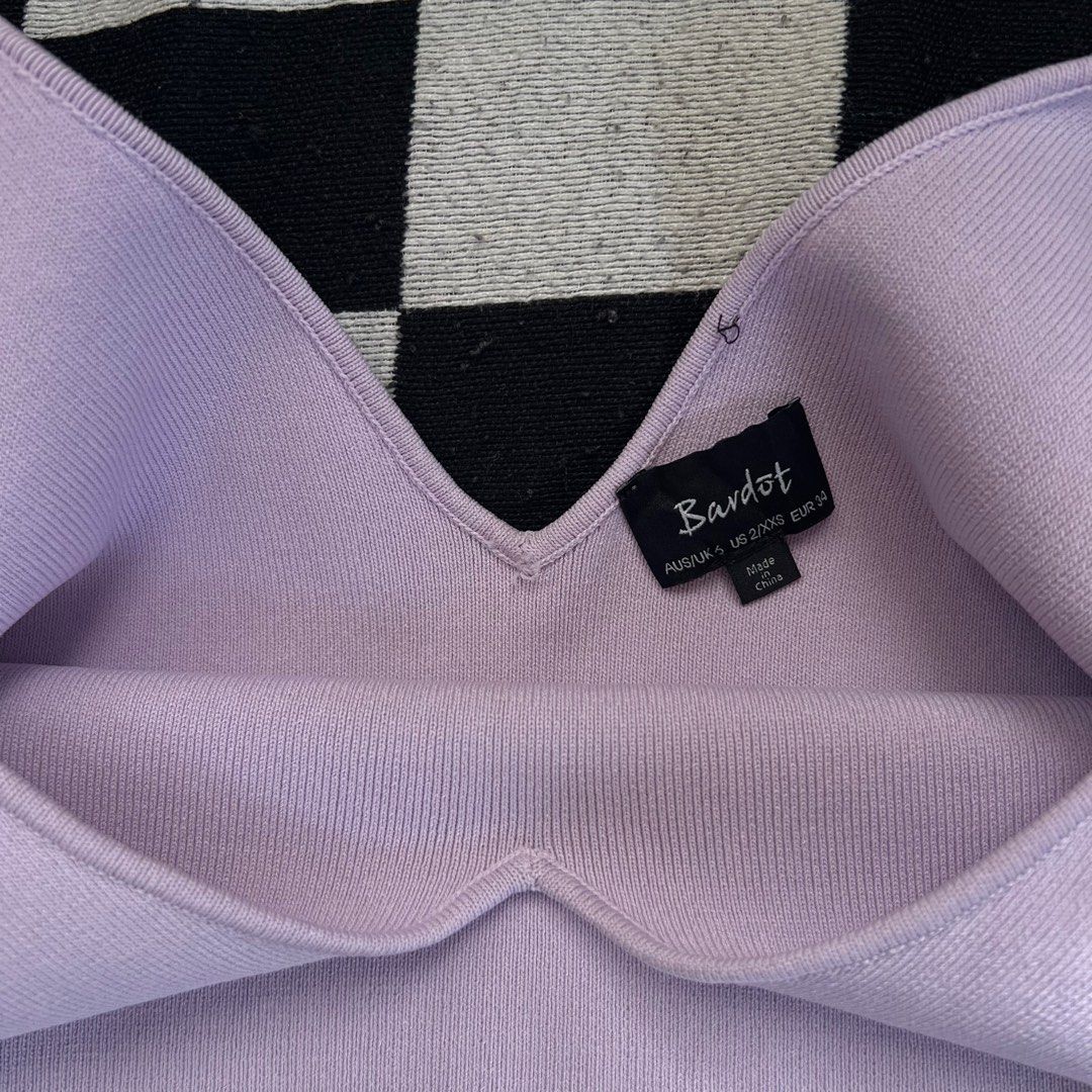 Purple knitted top (Category: Shirts) located in Paranaque City. Submitted by pattypops (Listing ID 1349813343, Image 2). Description: Cutesy Bardot purple knitted top XXS.